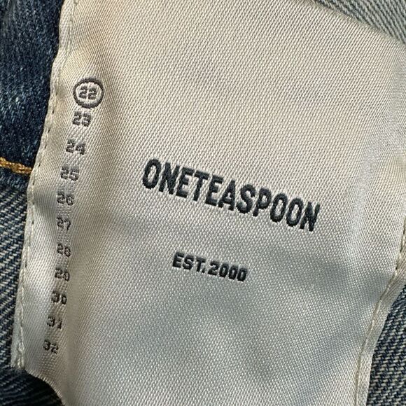 NWT One Teaspoon Women’s Trashed Saints  Boyfriend Jeans Distressing Size 22/00 - Picture 4 of 13